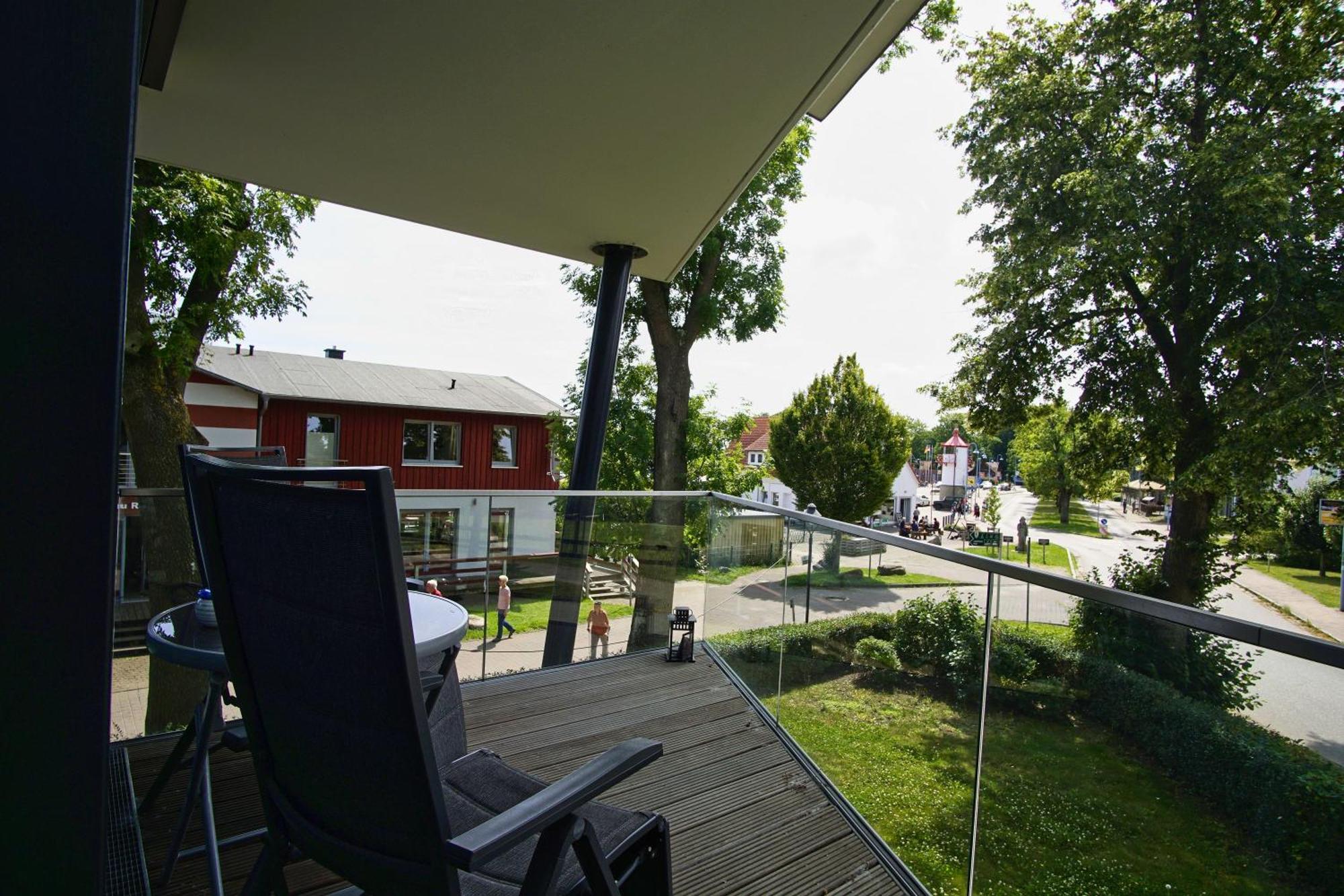 Haus Hafenkieker Fewo 08 - Balkon, Hafenblick Putbus Zewnętrze zdjęcie